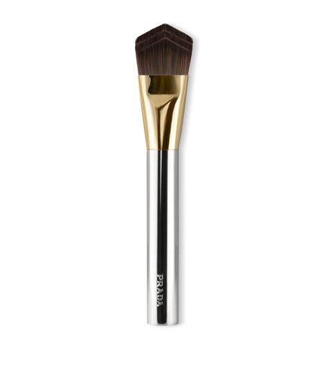 prada beauty makeup brushes.